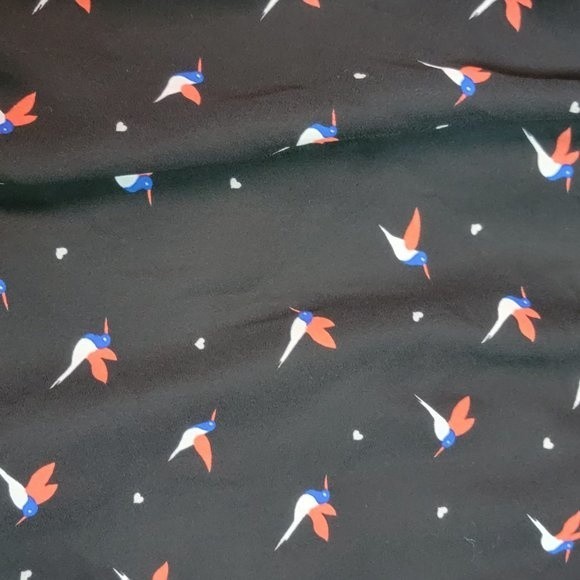 Torrid Hummingbird Faux Leather Waist Skirt Size 14 - Picture 3 of 6